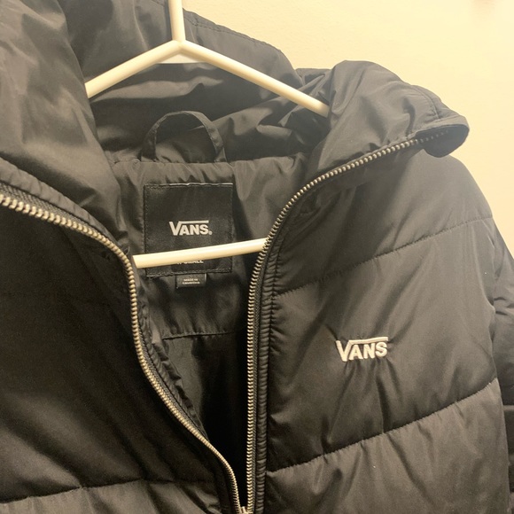 vans puffer jacket - Picture 5 of 5
